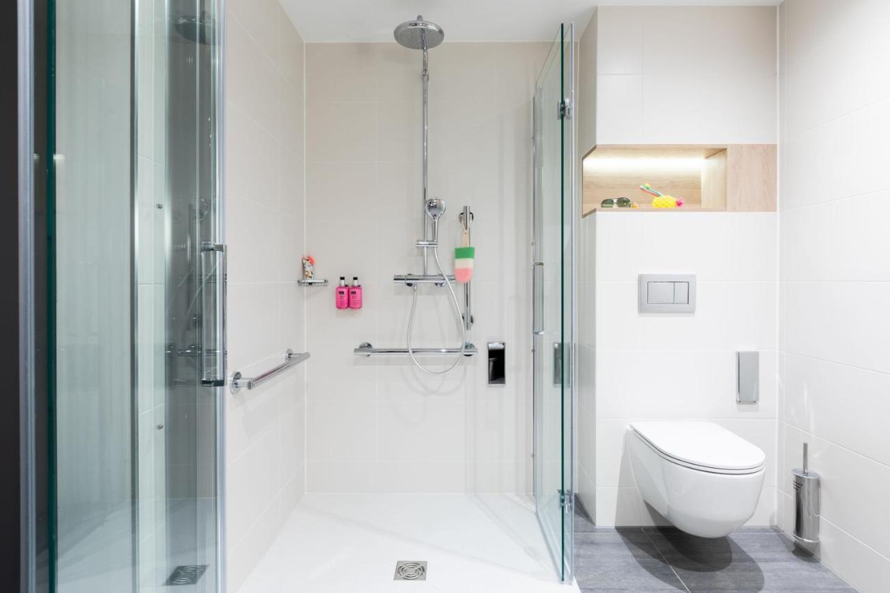 Moxy Dortmund City Экстерьер фото