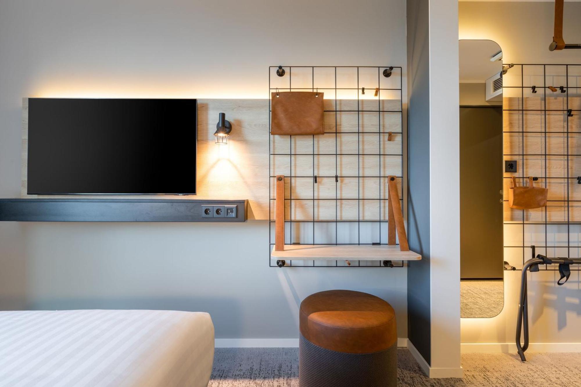 Moxy Dortmund City Экстерьер фото